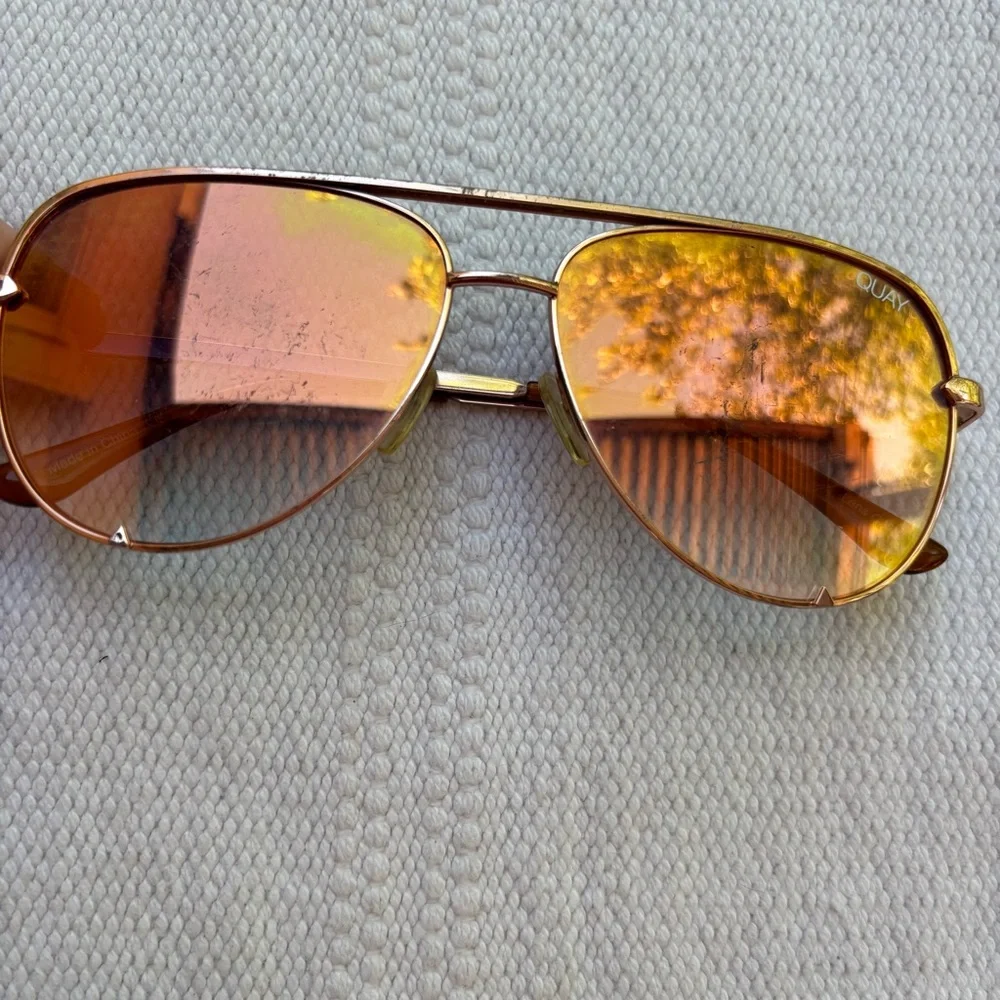 Quay Australia x Desi Perkins sunglasses and case #sunglasses - Picture 3 of 5